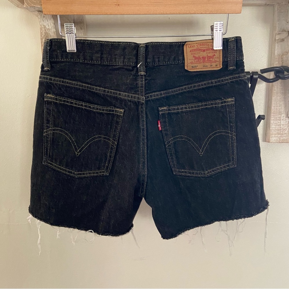 Levi's 505 black cutoff shorts